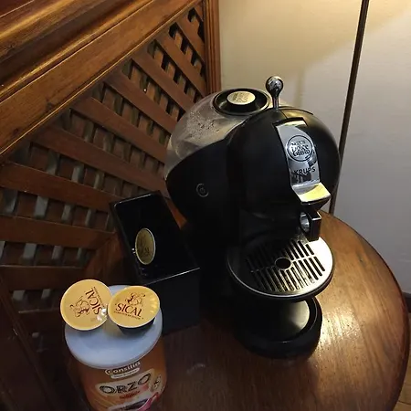 La Maison Blanche Couette-café *