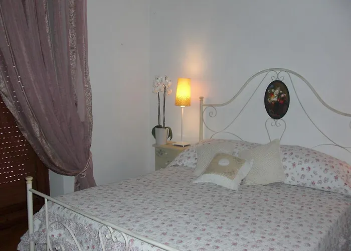 فندق مبيت وإفطار La Maison Blanche *