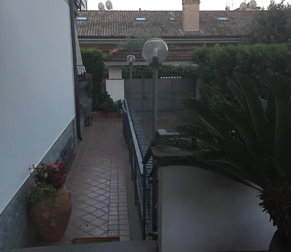 La Maison Blanche Rom