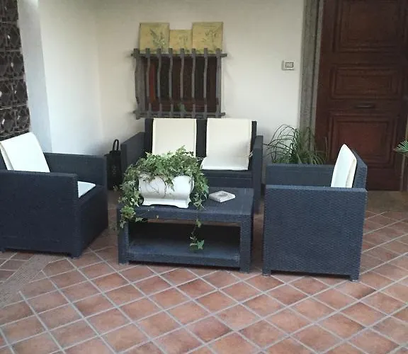 Couette-café La Maison Blanche *